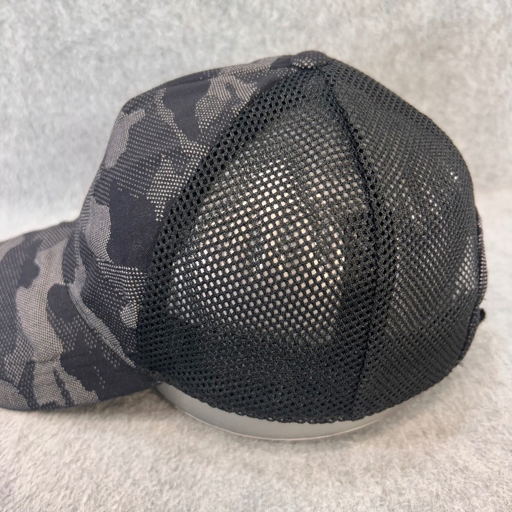 Lululemon Camo Print Unisex Black Trucker Hat Mesh Snapback OS - Picture 2 of 12